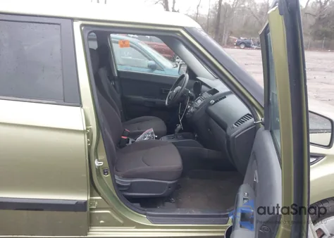 2013 Kia Soul z USA, uszkodzony, nr VIN KNDJT2A56D7503935